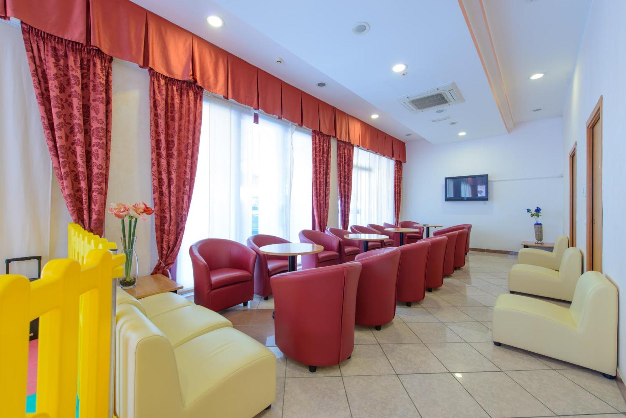 Hotel Colorado Римини Экстерьер фото